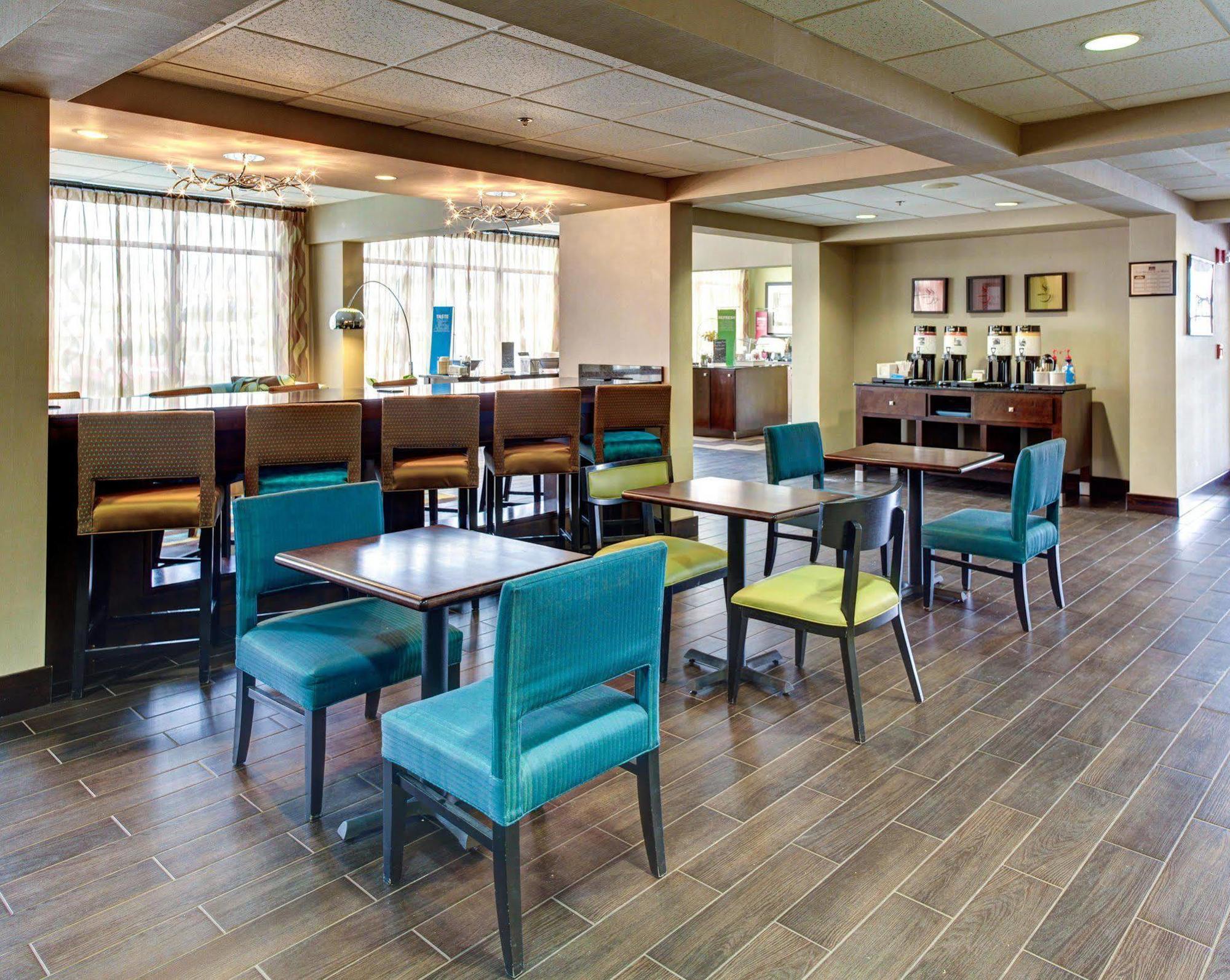 Hampton Inn Birmingham/Fultondale Zewnętrze zdjęcie